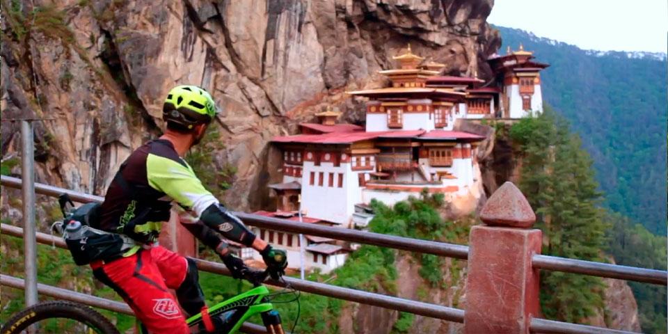 Bhutan Mountain Bike Tour