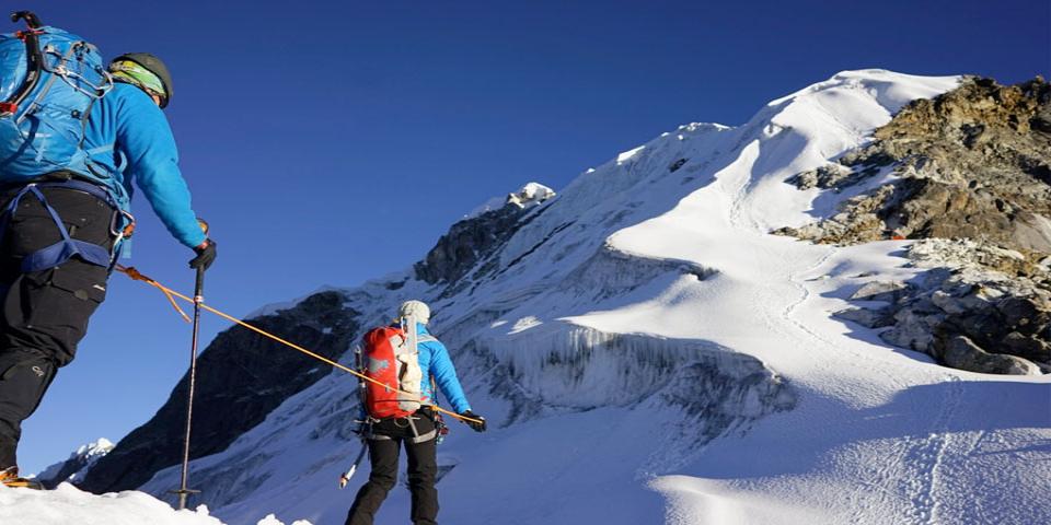 Lobuche East Peak Climbing