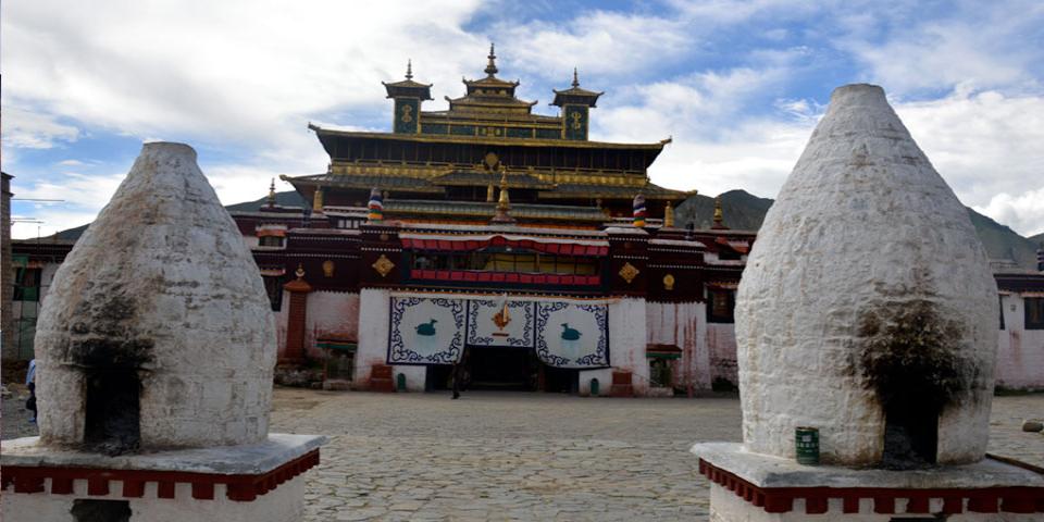 Tibet Monastery Tour