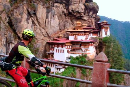 Bhutan Mountain Bike Tour