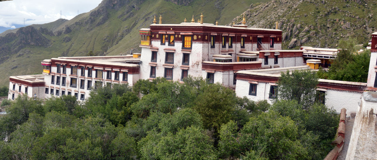 drepung monastery